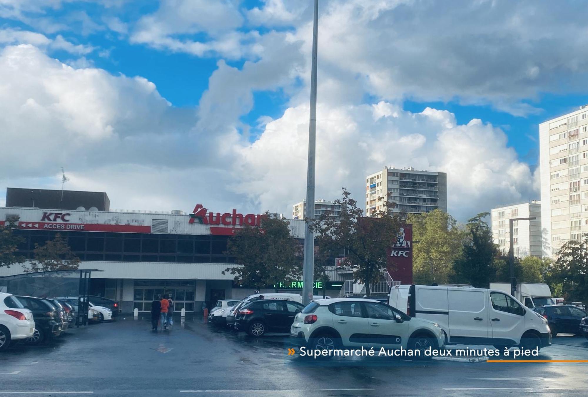 Appartement Parisien Neuf, Moderne Avec Une Grande Salon, 2 Chambres, 4 Lits, Parking Gratuit, 15Min De Paris Et 13 Min Aeroport Orly Vitry-sur-Seine Εξωτερικό φωτογραφία